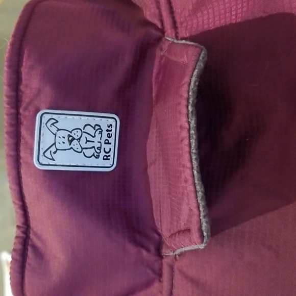 RC Pets Fleece-lined Nylon Vest - Picture 4 of 7